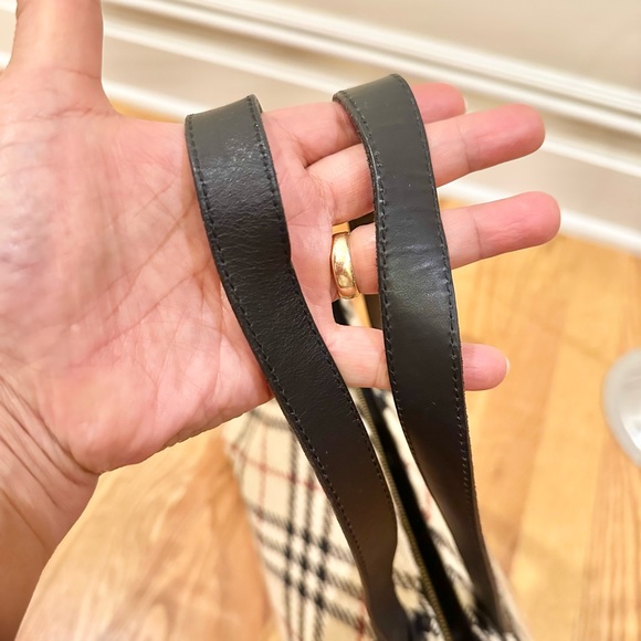 Burberry Checkered Wool Tote bag - Picture 14 of 15